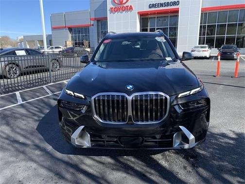 2025 BMW X7 xDrive40i