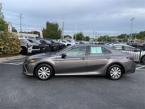 2023 Toyota Camry Hybrid LE