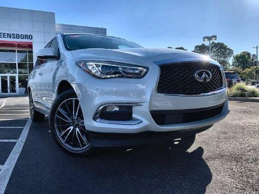 Majestic White 2019 INFINITI QX60 Luxe