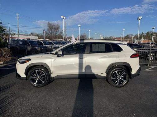 2023 Toyota Corolla Cross Hybrid XSE