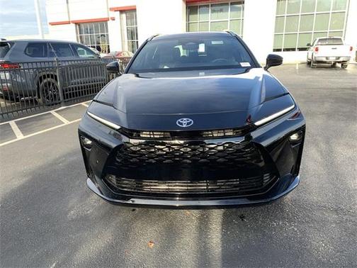 2025 Toyota Crown Signia Limited