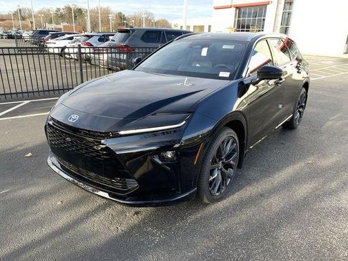 2025 Toyota Crown Signia Limited