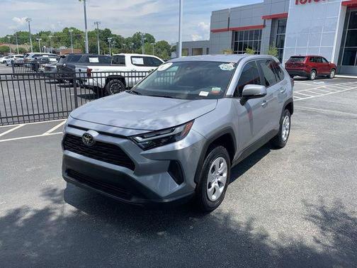 Silver Sky 2025 Toyota RAV4 LE