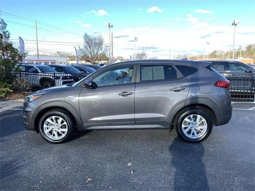 2020 Hyundai TUCSON SE