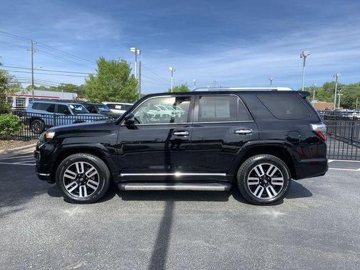 Midnight Black Metallic 2018 Toyota 4Runner Limited