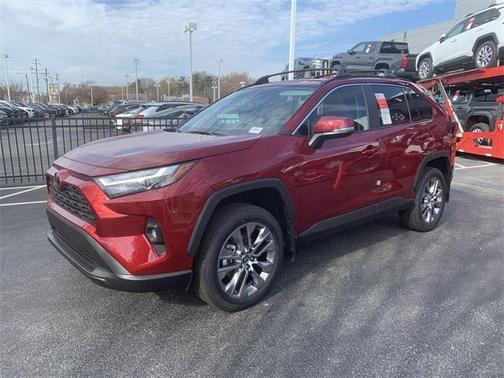 2025 Toyota RAV4 XLE Premium