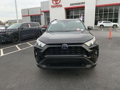 2024 Toyota RAV4 Hybrid XLE Premium