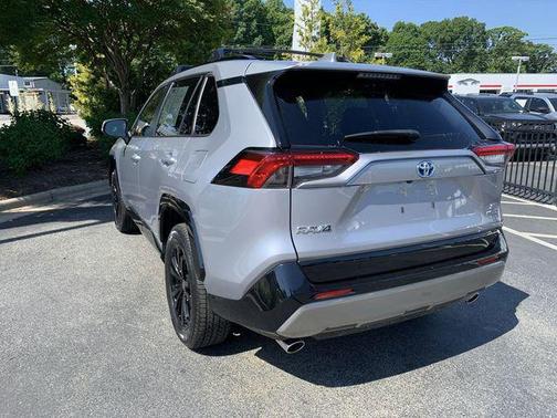 Silver Sky Metallic 2023 Toyota RAV4 Hybrid SE