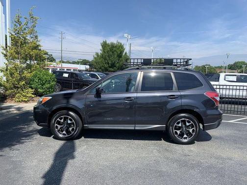 Dark Gray Metallic 2016 Subaru Forester 2.5i Premium