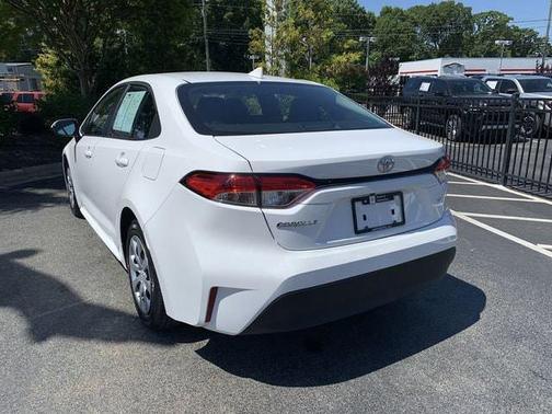 Ice 2023 Toyota Corolla LE