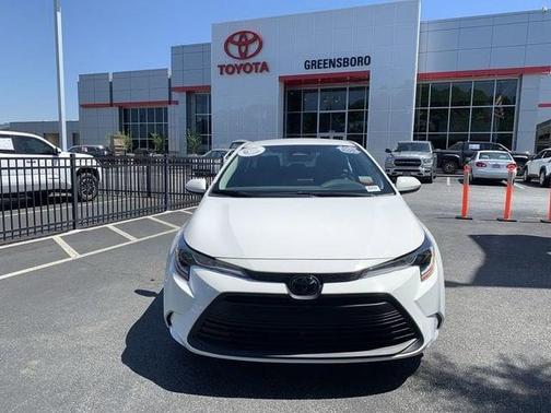 Ice 2023 Toyota Corolla LE