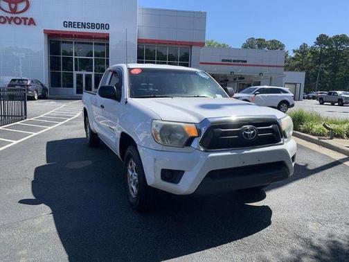 Super White 2012 Toyota Tacoma Base