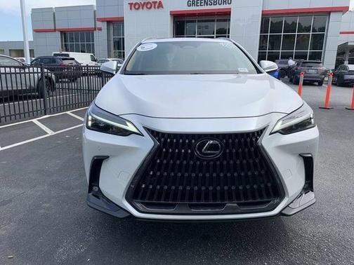 Eminent White Pearl 2025 Lexus NX 350