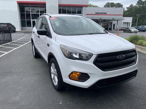 Oxford White 2019 Ford Escape S