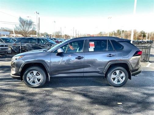 2025 Toyota RAV4 Hybrid XLE