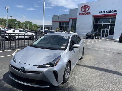 Classic Silver Metallic 2019 Toyota Prius XLE