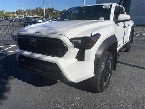 2024 Toyota Tacoma TRD Off Road