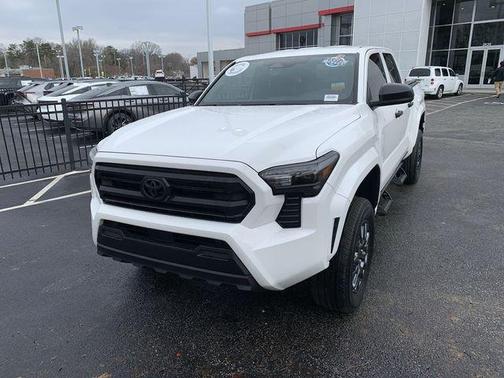 2024 Toyota Tacoma SR