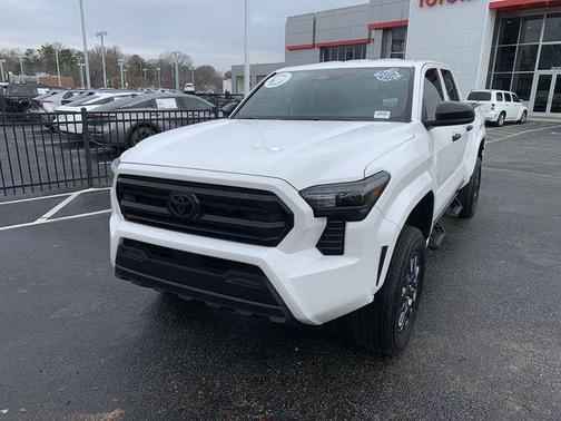 2024 Toyota Tacoma SR