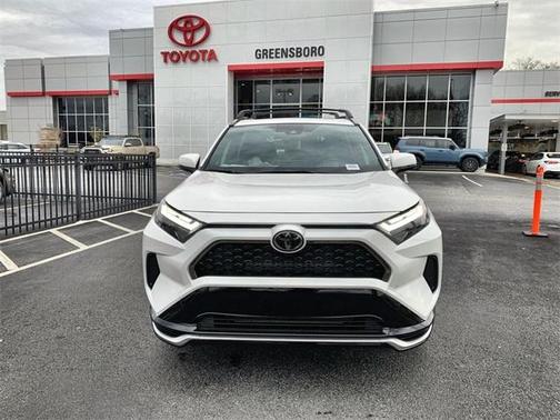 2025 Toyota RAV4 Plug-In Hybrid SE