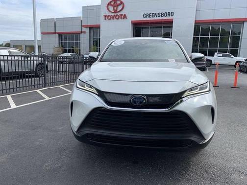 Pearl 2023 Toyota Venza LE