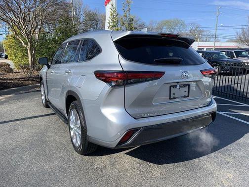 Celestial Silver Metallic 2023 Toyota Highlander Limited