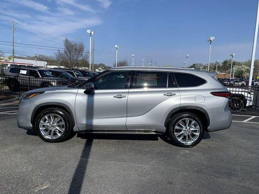 Celestial Silver Metallic 2023 Toyota Highlander Limited