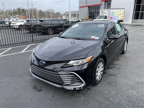 2023 Toyota Camry Hybrid LE
