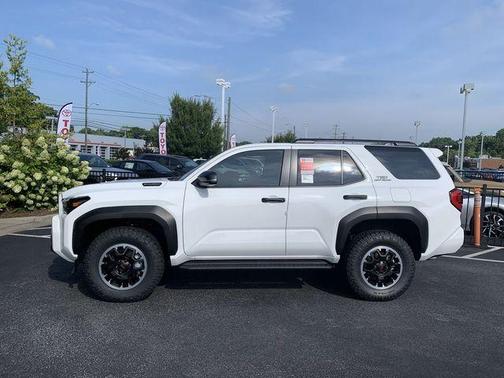 2025 Toyota 4Runner Hybrid TRD Off Road