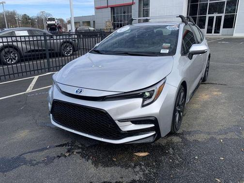 2024 Toyota Corolla Hybrid SE