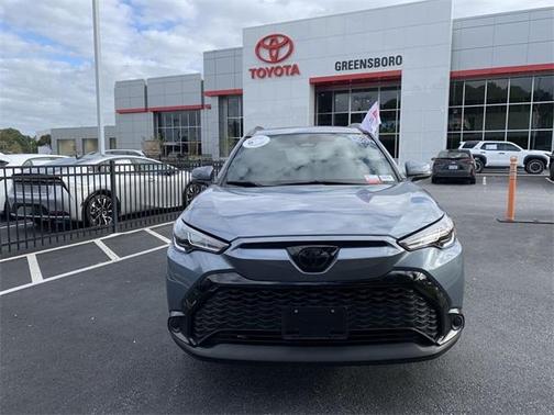 2024 Toyota Corolla Cross Hybrid SE