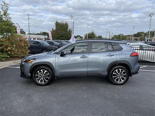 2024 Toyota Corolla Cross Hybrid SE