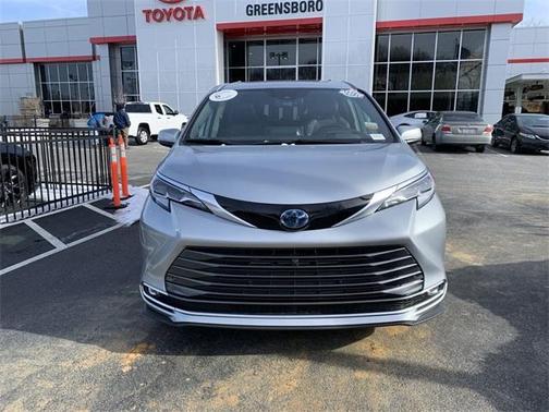 2022 Toyota Sienna Platinum 7 Passenger