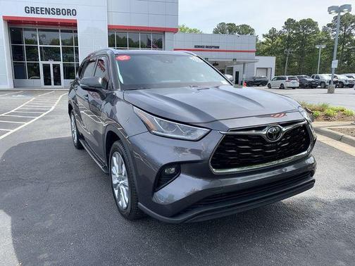 Magnetic Gray Metallic 2020 Toyota Highlander Limited