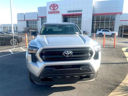 2025 Toyota Tacoma SR