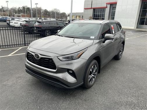 2026 Toyota Highlander Limited