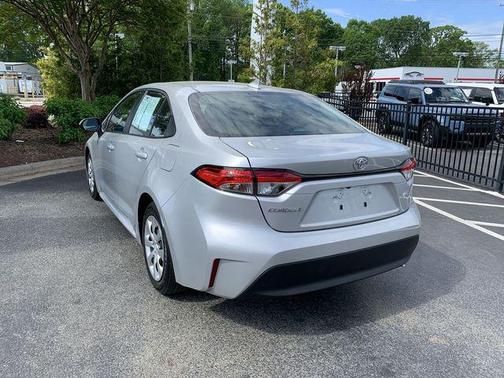 Classic Silver Metallic 2025 Toyota Corolla LE