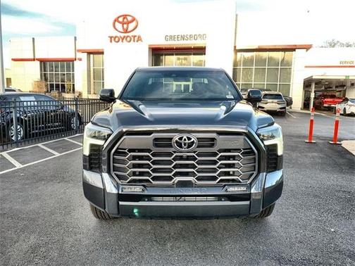 2025 Toyota Tundra Hybrid Platinum