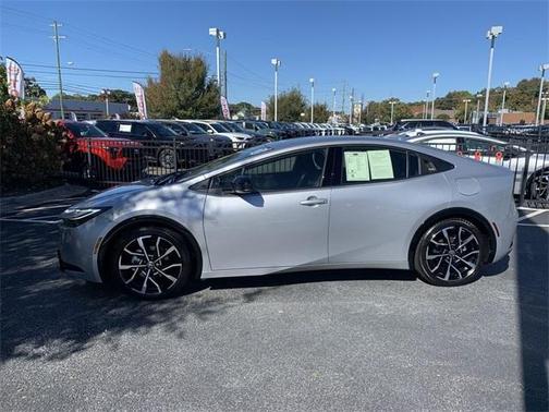 2025 Toyota Prius Plug-In Hybrid XSE