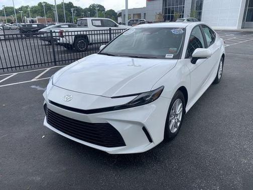 Ice Cap 2025 Toyota Camry LE