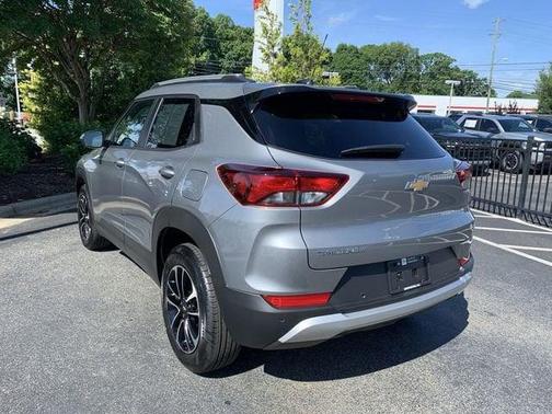 Sterling Gray Metallic 2026 Chevrolet Trailblazer LT