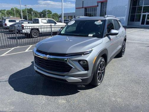 Sterling Gray Metallic 2026 Chevrolet Trailblazer LT