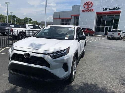 Ice Cap 2025 Toyota RAV4 LE