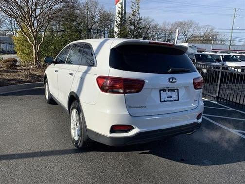 2020 Kia Sorento LX