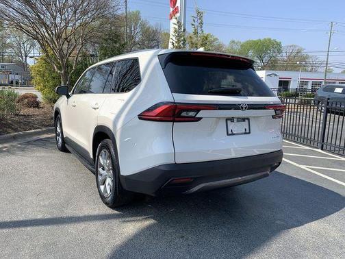 Cream 2024 Toyota Grand Highlander LIMITED LIMITED