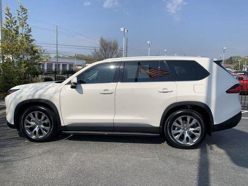 Cream 2024 Toyota Grand Highlander LIMITED LIMITED