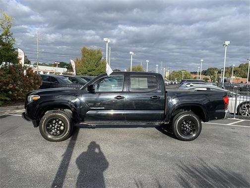 2022 Toyota Tacoma SR5