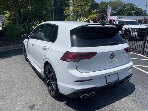 Pure White 2022 Volkswagen Golf R 2.0T DSG
