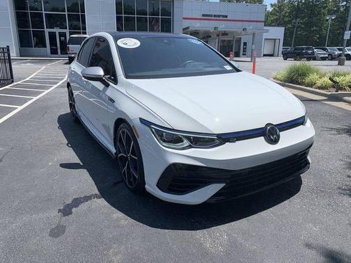 Pure White 2022 Volkswagen Golf R 2.0T DSG
