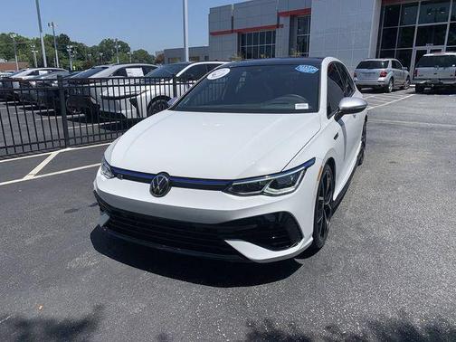 Pure White 2022 Volkswagen Golf R 2.0T DSG